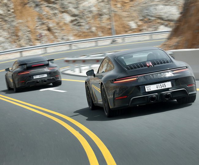 Porsche anuncia primeiro esportivo de rua equipado com propulsão híbrida