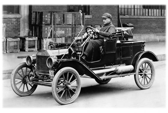Primeiro carro produzido em escala no mundo, Ford Modelo T completa 110 anos